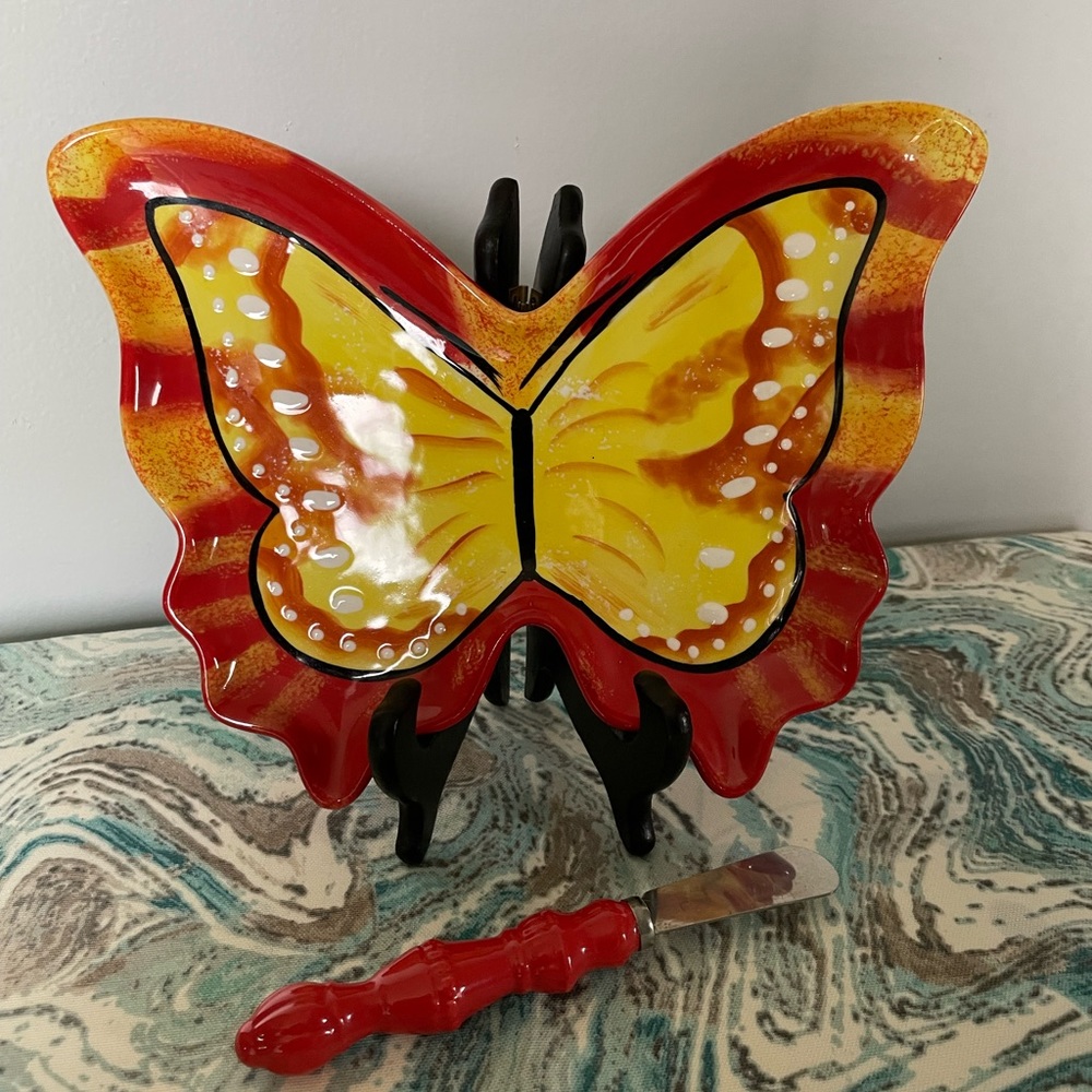 Grasslands Road Butterfly Cheese Tray